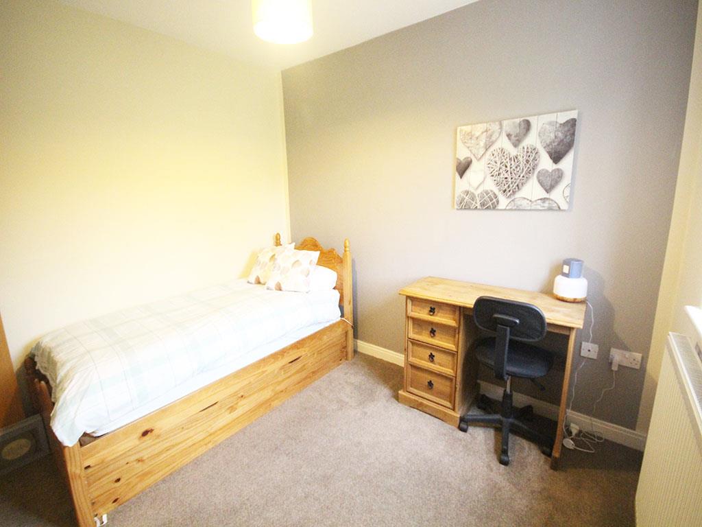 4 bedroom townhouse house SSTC in Trawden - IMG_3252.jpg